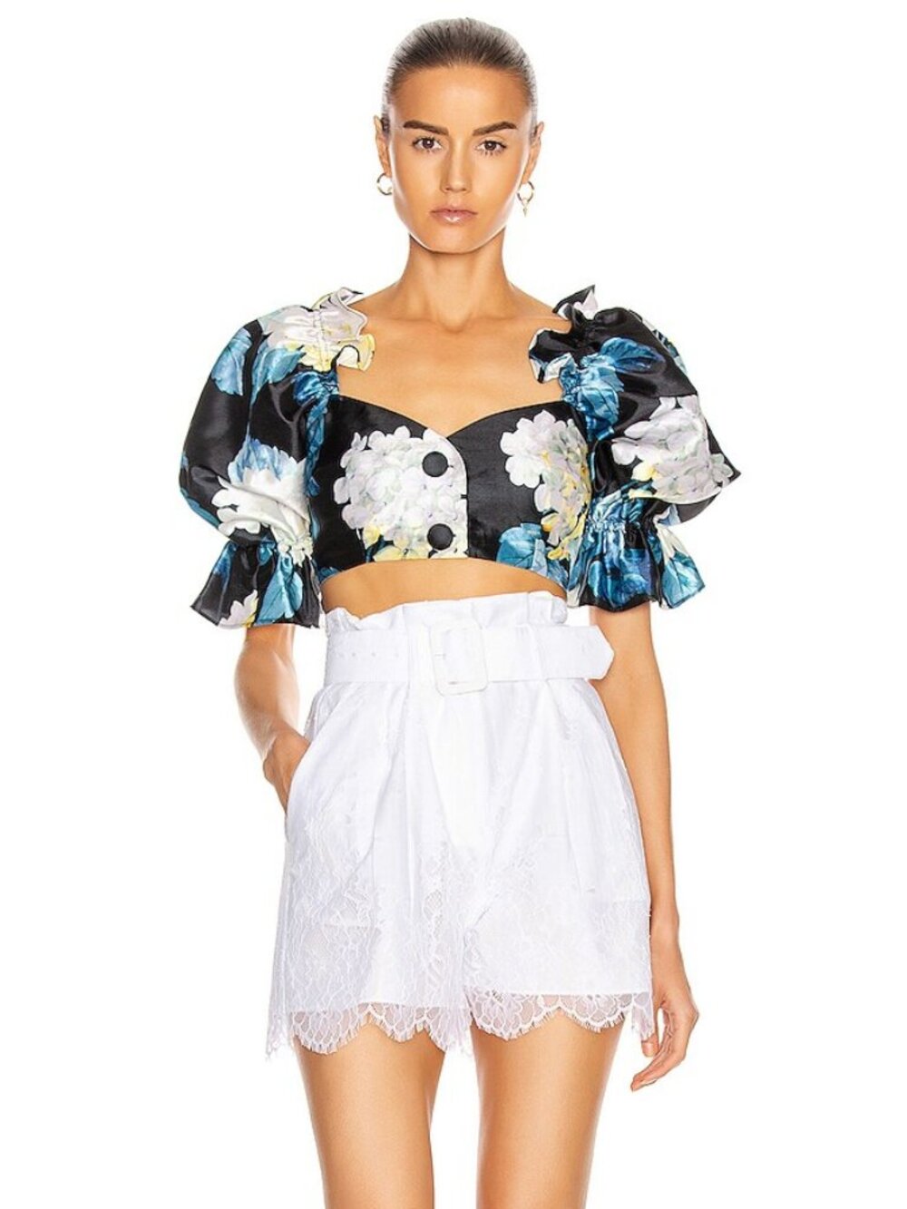SELF PORTRAIT White Lace Belted Scalloped Pleated Paperbag Waist Shorts, Size 2